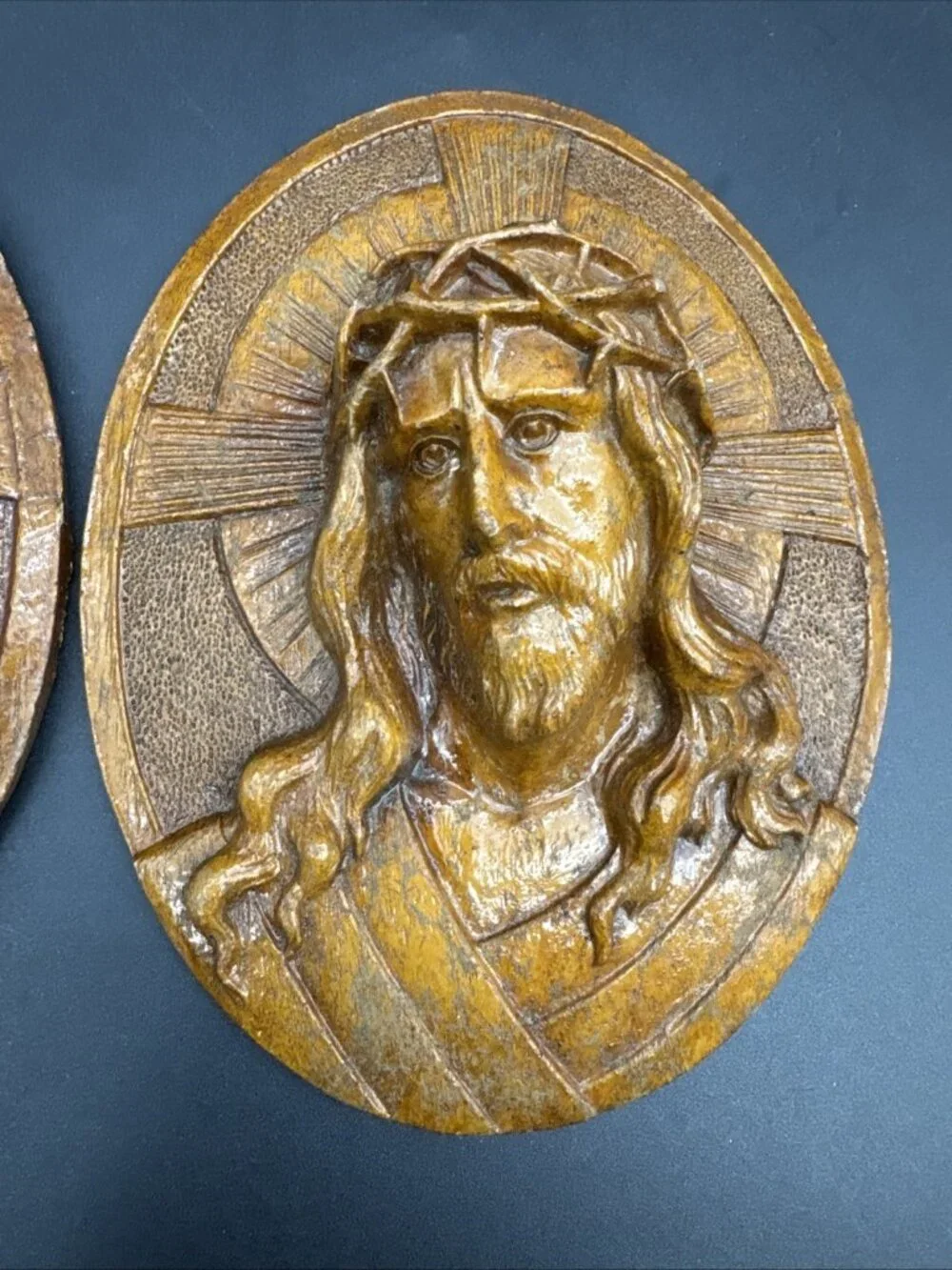 Vintage MCM Genuine Burwood 3D Jesus Mary Religous Gallery Wall Plaque Set Oval
